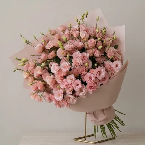 Монобукет из махровой эустомы «Pink Romance» розовая 